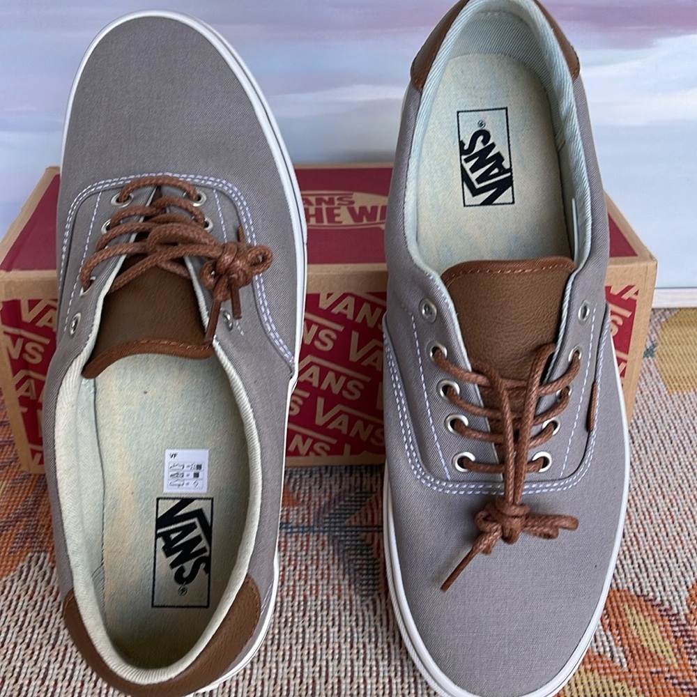 Vans WMNS Era 59
(C&L) Frost Gray/Acid Den
VN0A38FSQ70
Sneakers - Picture 12 of 16